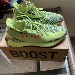 Adidas Yeezy Boost 350 V2 Semi Frozen Yellow